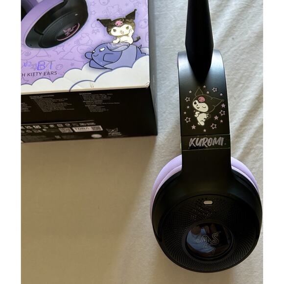 Limited Edition Sanrio Kuromi Razer Wireless RGB Headset HyperClear Cardioid Mic - Picture 7 of 14